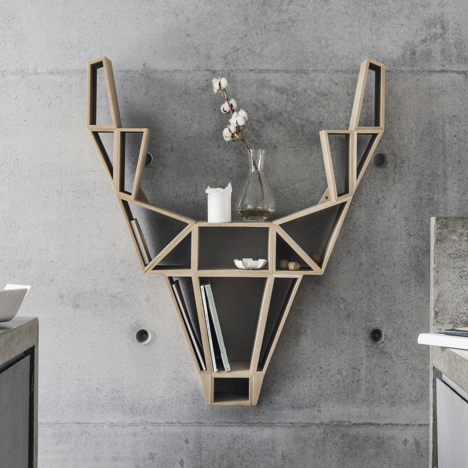 BEdesign Wandregal DEER Eiche Designregal aus Holz