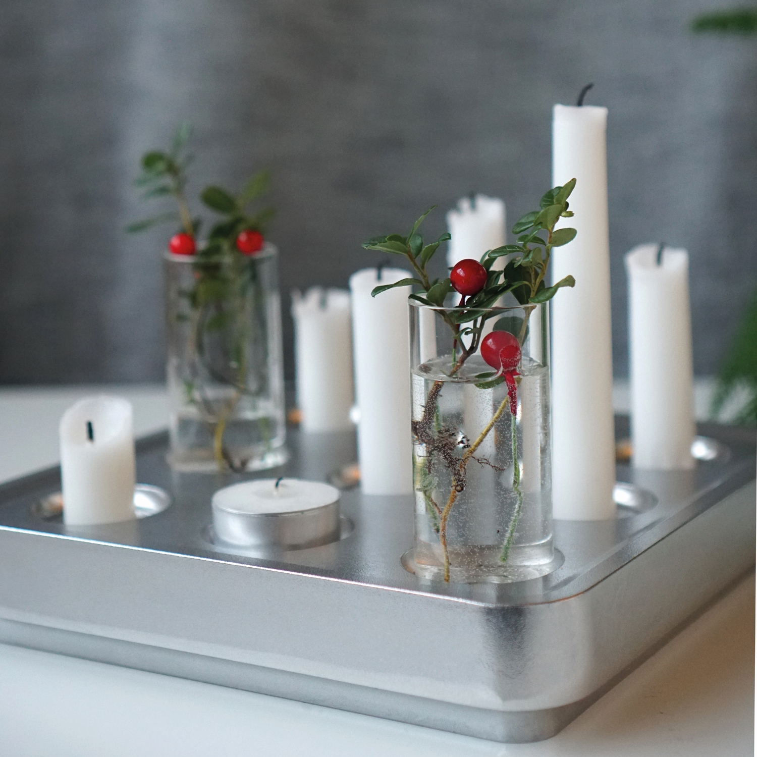 Born in Sweden Stumpastaken Kerzenhalter klein poliert aus recyceltem Aluminium Designer Jonas Torstensson
