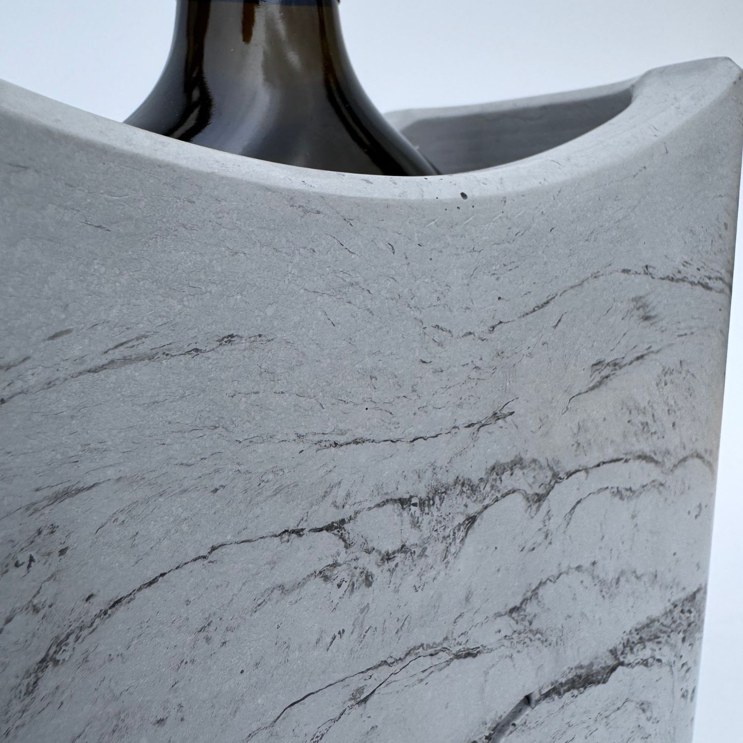 CS-Beton Weinkühler Bocksbeutel betongrau Weinkühler aus Beton für Garten und Terrasse