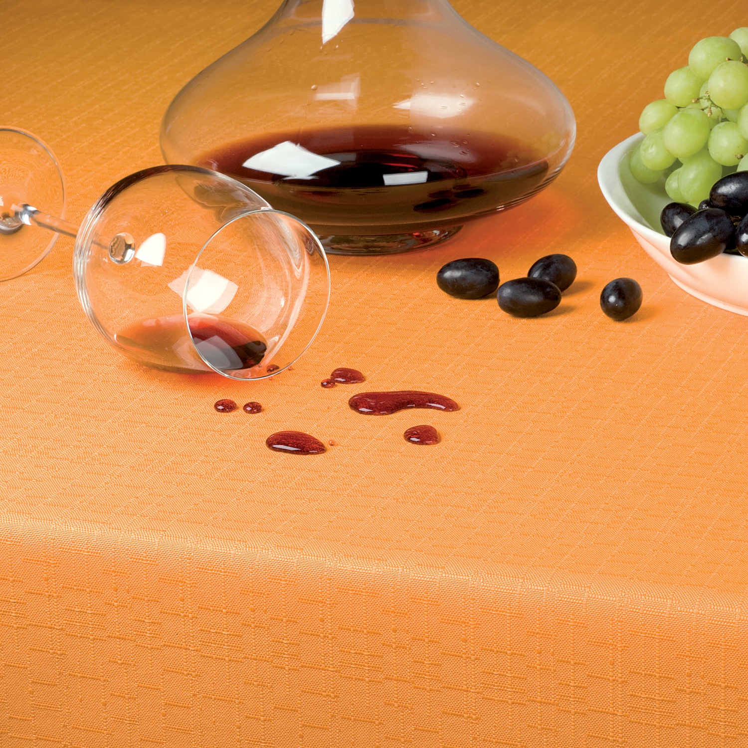 Tischdecke Leinenoptik mit Fleckschutz orange 100x100cm 