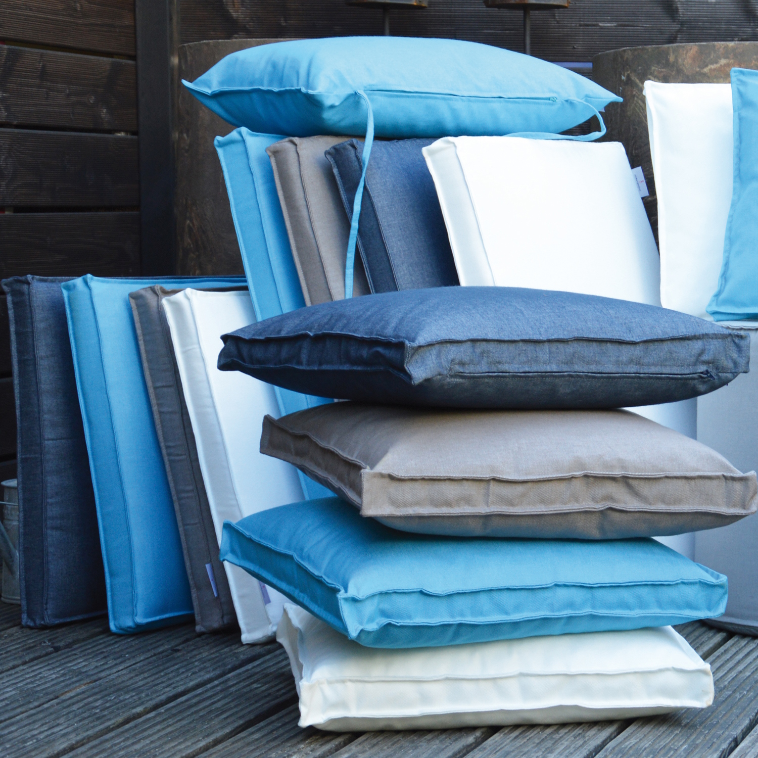 jankurtz Auflage Loungesessel BATTEN marineblau mit Reißverschluss bestehend aus Sitz- und Rückenkissen