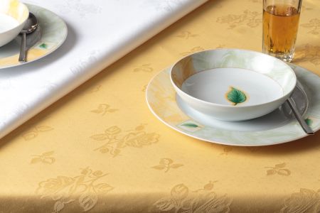 Damasttischdecke Rosenmuster weiß 80x80cm