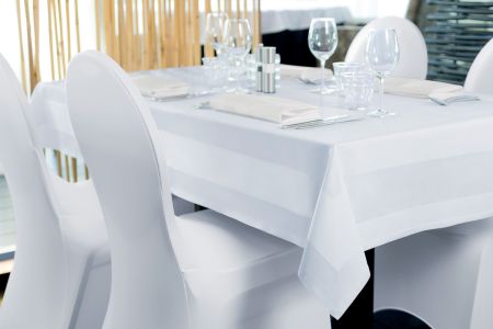 Damasttischdecke mit Atlaskante weiß 80x80cm