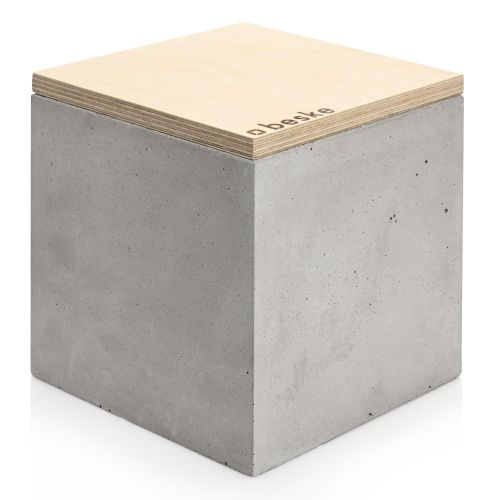 BESKE Betonfeuer FUEGO Outdoor 17cm eckig Tischfeuer Dauerdocht ink. Löschbrett