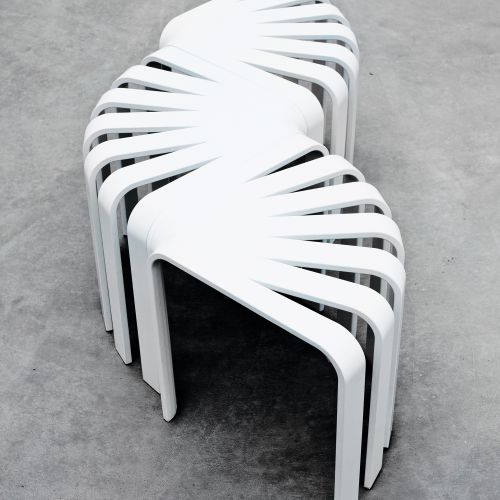 BEdesign Designhocker FAN weiß multifunktionaler Hocker & Beistelltisch