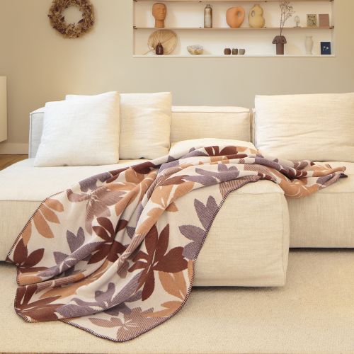 Biederlack Wohndecke PLUMERIA WINE 150x200cm Kuscheldecke mit geketteltem Zierstich