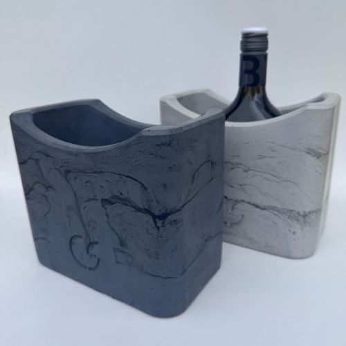 CS-Beton Weinkühler Bocksbeutel dunkelgrau Weinkühler aus Beton für Garten und Terrasse