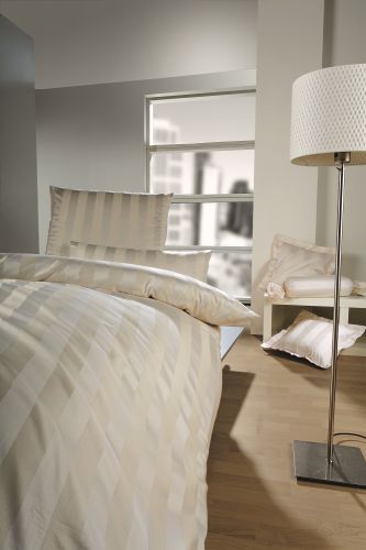 Curt Bauer Mako-Brokat-Damast Bettwäsche Set 2-teilig COMO beige mercerisiert bügelleicht